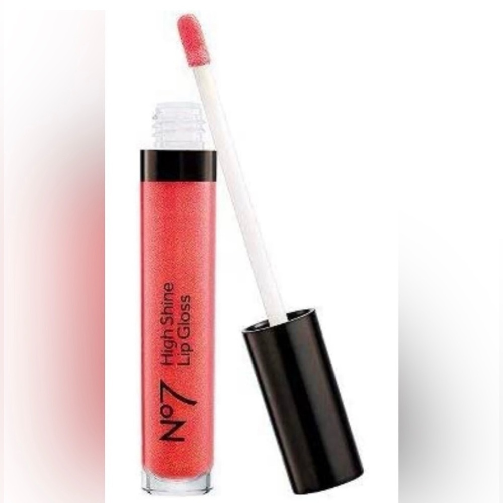 New Boots No7 High Shine Lip Gloss Grapefruit Shimmer
